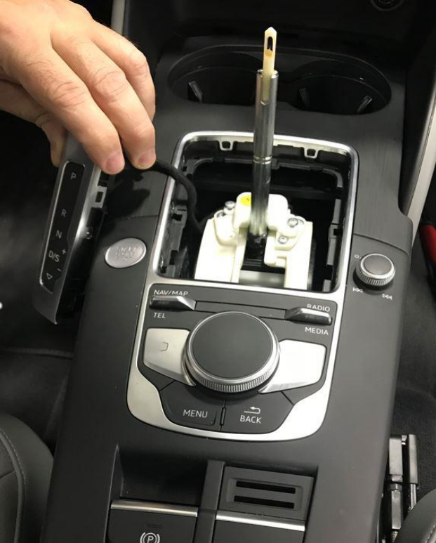 Microschakelaar 'P' Positie sensor VAG - 3Q0713128